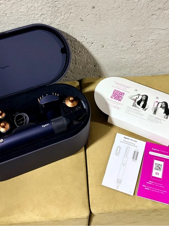 Dyson Airwrap Complete Styler - Deep Purple and Copper Accents - Picture 4 of 4